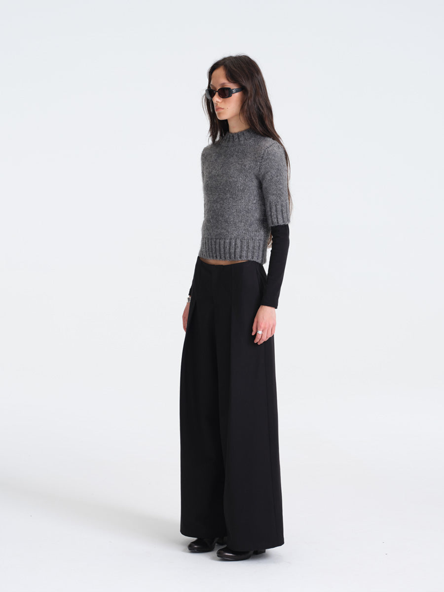 Hughum Gray Chunky Knit Mid-Sleeve Sweater